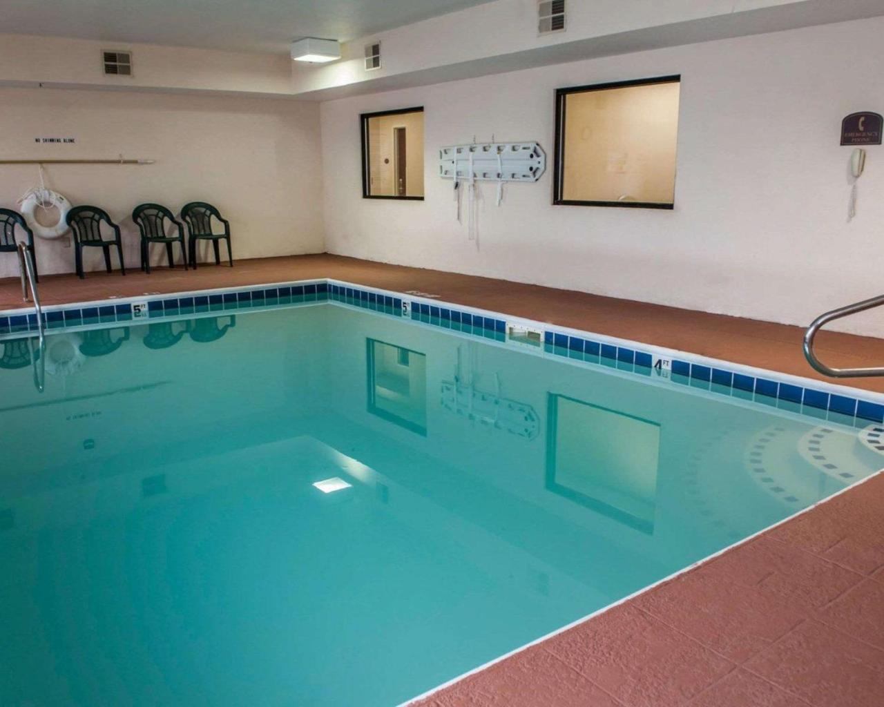 Sleep Inn South Bend Airport מראה חיצוני תמונה